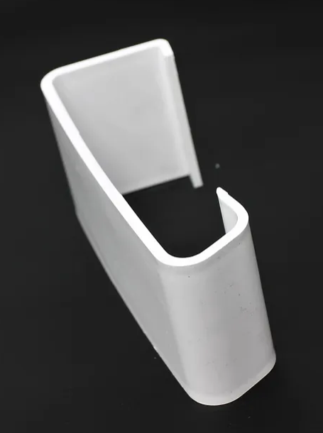 [MCONW] CONTINUOUS DRY VERGE TYPE M CONNECTOR (WHITE)